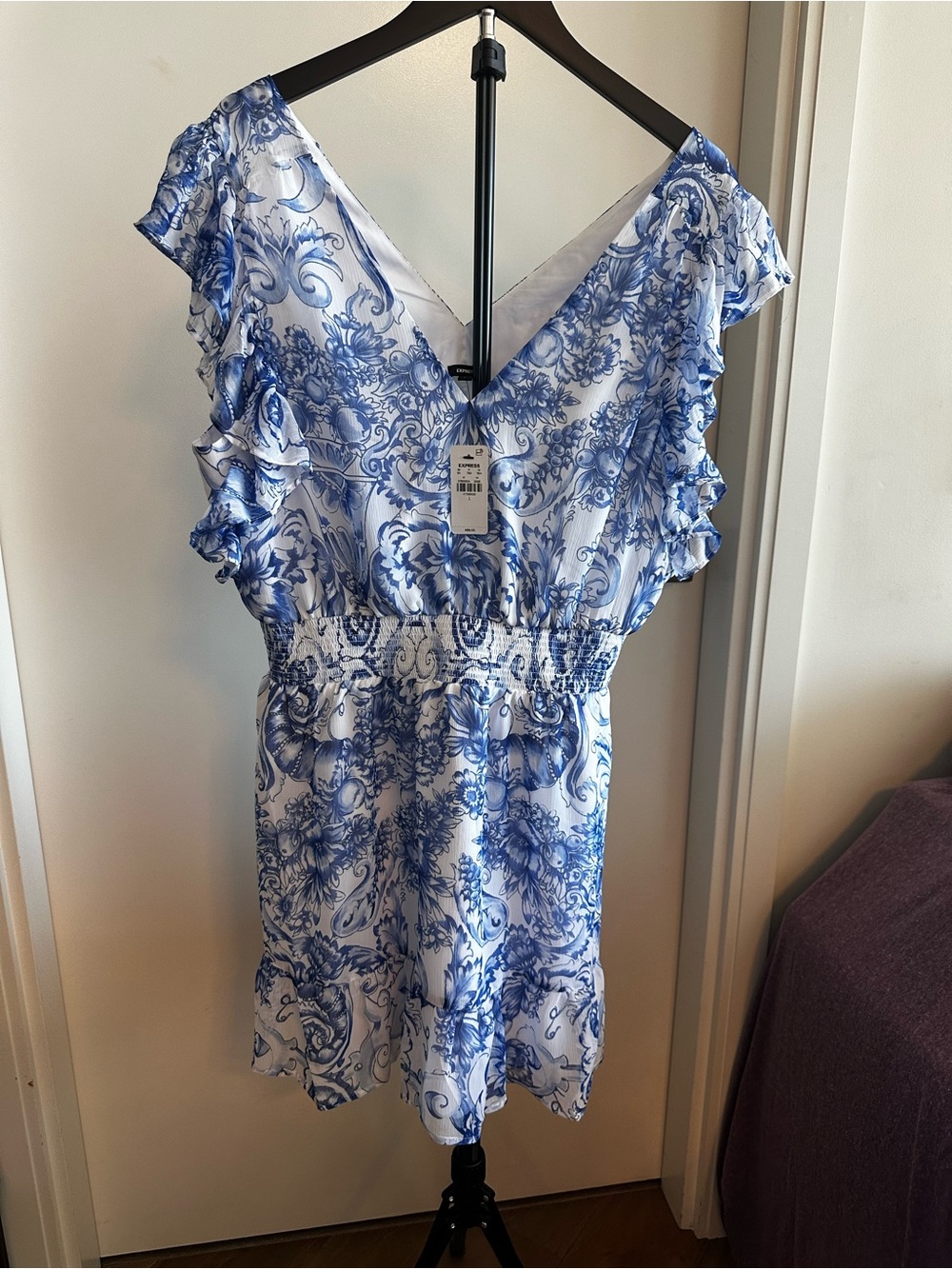 Express Blue & White Floral V-Neck Ruffle Waist Tunic